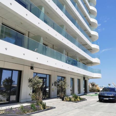 Studio Sea One Beach Apartment Mamaia Ngoại thất bức ảnh