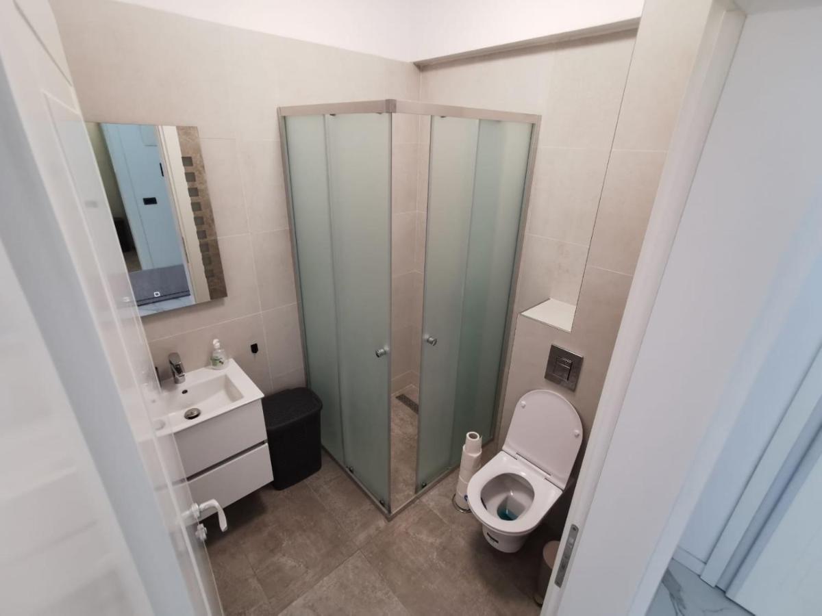 Studio Sea One Beach Apartment Mamaia Ngoại thất bức ảnh